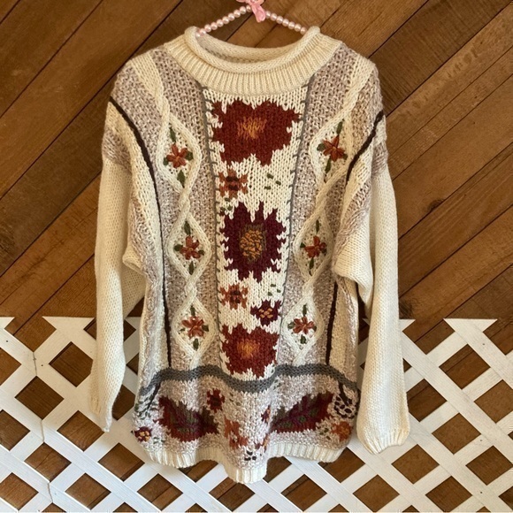 Vintage Sweaters - Vintage chunky 3D look Fall floral sweater size L
